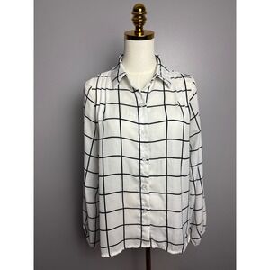 Love Story Blouse Womens Medium White Black Excellent Grid Print Button Down